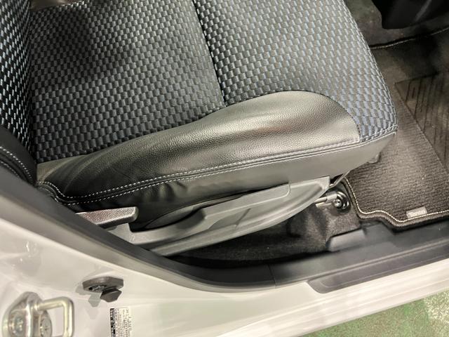 タントカスタムＲＳ　走行１４７２７キロ／クリアランスソナー一年保証・走行距離無制限　走行１４７２７キロ　サイドエアバック　クリアランスソナー　オートマチックハイビーム　オートライト　ＬＥＤヘッドライト　ベンチシート　シートヒーター　両側電動スライドドア（埼玉県）の中古車