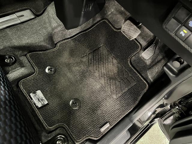 タントカスタムＲＳ　走行２５５２４キロ／ＬＥＤヘッドライト一年保証・走行距離無制限　走行２５５２４キロ　サイドエアバック　クリアランスソナー　オートマチックハイビーム　オートライト　ＬＥＤヘッドライト　ベンチシート　シートヒーター　両側電動スライドドア（埼玉県）の中古車