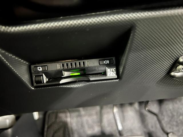 ロッキープレミアムＧ　車検整備付／走行５０３７キロ／ナビ／ドラレコ１年保証距離無制限　走行距離５０３７キロ　フルセグナビ　パノラマモニター　ドラレコ　純正マット　サイドエアバッグ　ＬＥＤヘッドランプ　アイドリングストップ　シートヒーター　オート格納式ドアミラー（埼玉県）の中古車