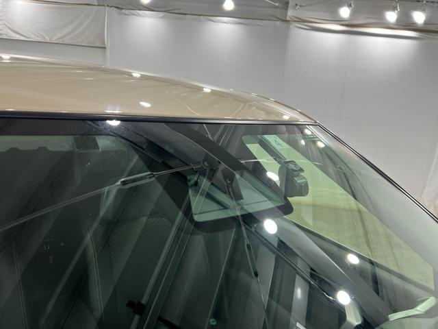 ロッキープレミアムＧ　車検整備付／走行５０３７キロ／ナビ／ドラレコ１年保証距離無制限　走行距離５０３７キロ　フルセグナビ　パノラマモニター　ドラレコ　純正マット　サイドエアバッグ　ＬＥＤヘッドランプ　アイドリングストップ　シートヒーター　オート格納式ドアミラー（埼玉県）の中古車