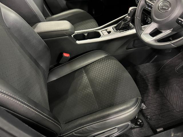 ロッキープレミアムG 走行73956キロ/車検整備付/タイヤ4本交換一年保証・走行距離無制限走行73956キロ 車検整備付 タイヤ4本交換 フルセグナビ ETC ドラレコ 全周囲カメラ LEDヘッドライト オートライト シートヒーター(埼玉県)の中古車