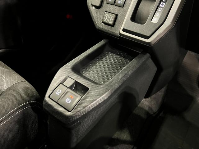 タフトＧターボ　ダーククロムベンチャー　走行４９８５キロ／９型ナビ１年保証距離無制限　走行距離４９８５キロ　純正フルセグナビ　パノラマモニター　ドラレコ　純正マット　サイドエアバッグ　ＬＥＤヘッドランプ　アイドリングストップ　シートヒーター　オート格納式ドアミラー（埼玉県）の中古車