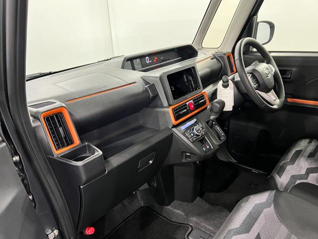 タントファンクロスターボ　走行１０１５８キロ／クリアランスソナー一年保証・走行距離無制限　走行１０１５８キロ　サイドエアバック　クリアランスソナー　オートマチックハイビーム　オートライト　ＬＥＤヘッドライト　ベンチシート　シートヒーター　両側電動スライドドア（埼玉県）の中古車