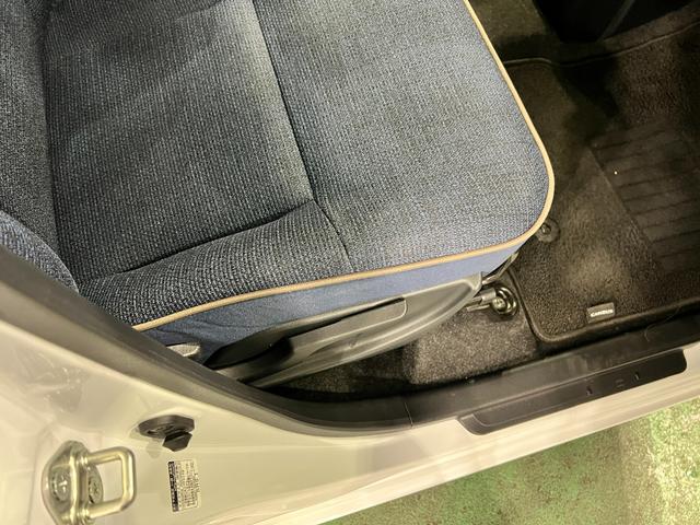 ムーヴキャンバスセオリーＧターボ　走行６１７７８キロ／クリアランスソナー一年保証・走行距離無制限　走行６１７７８キロ　サイドエアバック　クリアランスソナー　オートマチックハイビーム　オートライト　ＬＥＤヘッドライト　ベンチシート　シートヒーター　両側電動スライドドア（東京都）の中古車