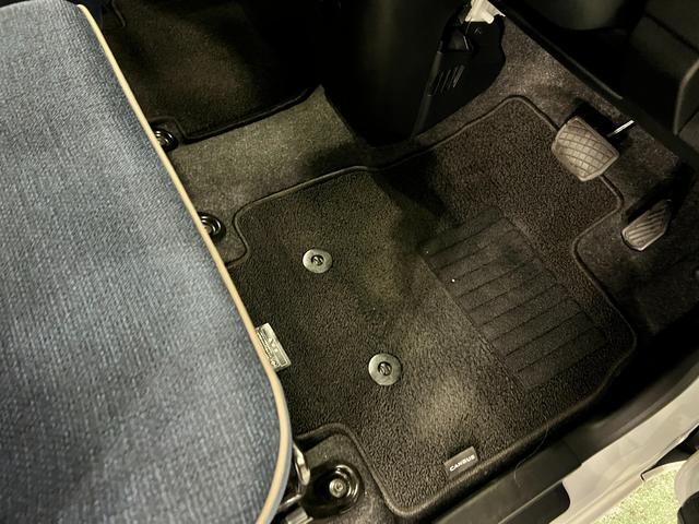 ムーヴキャンバスセオリーＧターボ　走行６１７７８キロ／クリアランスソナー一年保証・走行距離無制限　走行６１７７８キロ　サイドエアバック　クリアランスソナー　オートマチックハイビーム　オートライト　ＬＥＤヘッドライト　ベンチシート　シートヒーター　両側電動スライドドア（東京都）の中古車