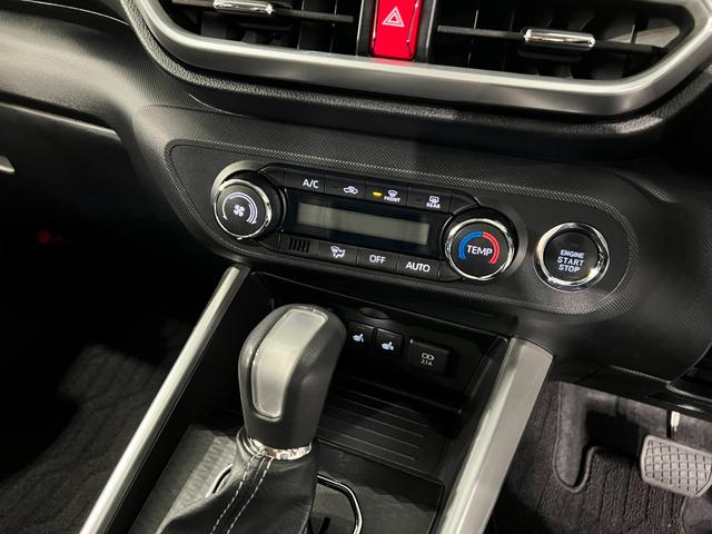 ロッキープレミアムＧ　走行２２６５４キロ／クリアランスソナー一年保証・走行距離無制限　走行２２６５４キロ　サイドエアバック　クリアランスソナー　オートマチックハイビーム　オートライト　ＬＥＤヘッドライト　シートヒーター（埼玉県）の中古車