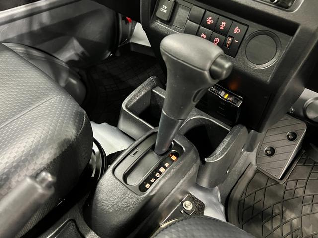 ハイゼットトラックジャンボスタンダード　走行６５５６キロ／車検整備付／ＥＴＣ一年保証・走行距離無制限走行６５５６キロ　車検整備付　ＥＴＣ　クリアランスソナー　オートライト　アイドリングストップ（埼玉県）の中古車