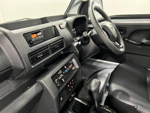 ハイゼットトラックジャンボスタンダード　走行６５５６キロ／車検整備付／ＥＴＣ一年保証・走行距離無制限走行６５５６キロ　車検整備付　ＥＴＣ　クリアランスソナー　オートライト　アイドリングストップ（埼玉県）の中古車