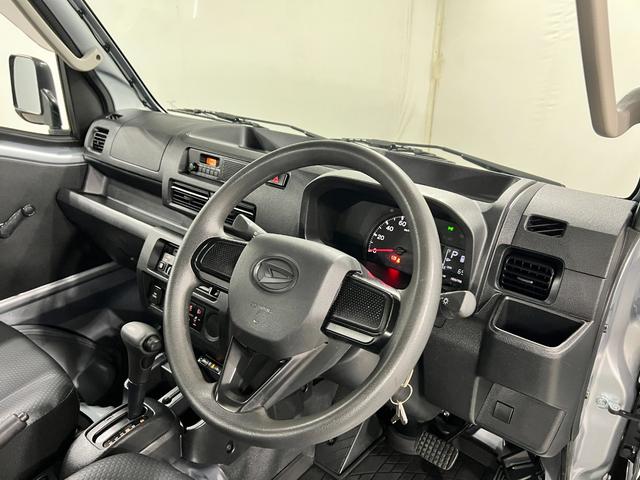 ハイゼットトラックジャンボスタンダード　走行６５５６キロ／車検整備付／ＥＴＣ一年保証・走行距離無制限走行６５５６キロ　車検整備付　ＥＴＣ　クリアランスソナー　オートライト　アイドリングストップ（埼玉県）の中古車