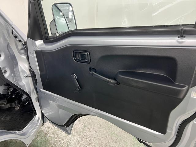 ハイゼットトラックジャンボスタンダード　走行６５５６キロ／車検整備付／ＥＴＣ一年保証・走行距離無制限走行６５５６キロ　車検整備付　ＥＴＣ　クリアランスソナー　オートライト　アイドリングストップ（埼玉県）の中古車