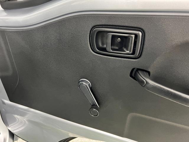 ハイゼットトラックジャンボスタンダード　走行６５５６キロ／車検整備付／ＥＴＣ一年保証・走行距離無制限走行６５５６キロ　車検整備付　ＥＴＣ　クリアランスソナー　オートライト　アイドリングストップ（埼玉県）の中古車