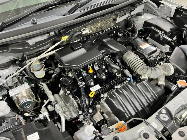 ロッキープレミアムＧ　ＨＥＶ　走行８２２４７キロ／ナビ／全周囲カメラ一年保証・走行距離無制限走行８２２４７キロ　フルセグナビ　ブルートゥース　全周囲カメラ　ドラレコ　ＥＴＣ　クリアランスソナー　ＬＥＤヘッドライト　オートライト（埼玉県）の中古車