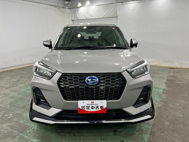 ロッキープレミアムＧ　ＨＥＶ　走行８２２４７キロ／ナビ／全周囲カメラ一年保証・走行距離無制限走行８２２４７キロ　フルセグナビ　ブルートゥース　全周囲カメラ　ドラレコ　ＥＴＣ　クリアランスソナー　ＬＥＤヘッドライト　オートライト（埼玉県）の中古車