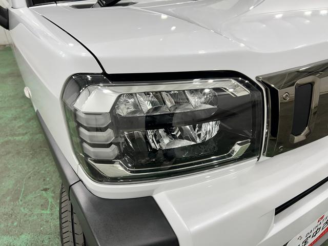 タフトGターボ ダーククロムベンチャー 走行25047キロ一年保証・走行距離無制限走行25047キロ ディスプレイオーディオ バックカメラ クリアランスソナー オートライト LEDヘッドライト シートヒーター(埼玉県)の中古車
