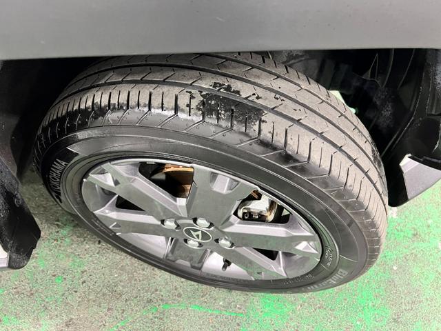 タフトGターボ ダーククロムベンチャー 走行25047キロ一年保証・走行距離無制限走行25047キロ ディスプレイオーディオ バックカメラ クリアランスソナー オートライト LEDヘッドライト シートヒーター(埼玉県)の中古車