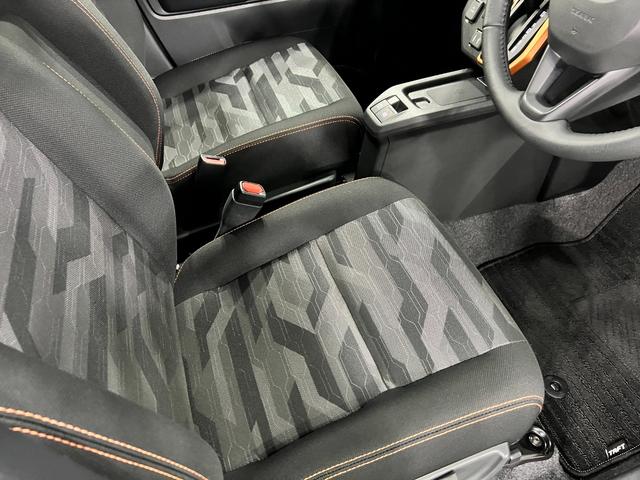 タフトＧターボ　走行３４７９キロ／ディスプレイオーディオ／ドラレコ一年保証・走行距離無制限走行３４７９キロ　ディスプレイオーディオ　ブルートゥース　バックカメラ　ドラレコ　ＥＴＣ　クリアランスソナー　ＬＥＤヘッドライト　シートヒーター（埼玉県）の中古車