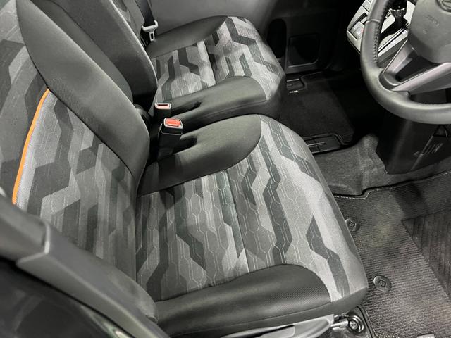 タントファンクロス　走行１９２２９キロ／車検整備付／ドラレコ一年保証・走行距離無制限　走行１９２２９キロ　車検整備付　ディスプレイオーディオ　ドラレコ　バックカメラ　クリアランスソナー　オートライト　ＬＥＤヘッドライト　シートヒーター　両側電動スライドドア（埼玉県）の中古車