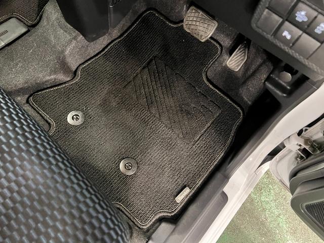 タントカスタムＲＳ　走行４７０７５キロ／クリアランスソナー一年保証・走行距離無制限　走行４７０７５キロ　サイドエアバック　クリアランスソナー　オートマチックハイビーム　オートライト　ＬＥＤヘッドライト　ベンチシート　シートヒーター　両側電動スライドドア（埼玉県）の中古車