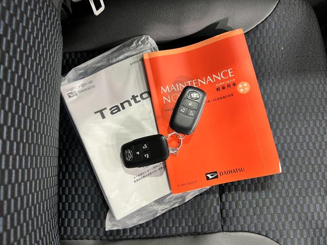 タントカスタムＲＳ　走行１７０６２キロ／クリアランスソナー一年保証・走行距離無制限　走行１７０６２キロ　サイドエアバック　クリアランスソナー　オートマチックハイビーム　オートライト　ＬＥＤヘッドライト　ベンチシート　シートヒーター　両側電動スライドドア（埼玉県）の中古車
