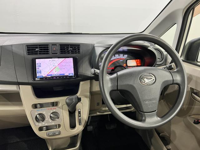 ムーヴＬ　ＳＡ　走行６４８３６キロ／ナビ／ブルートゥース一年保証・走行距離無制限走行６４８３６キロ　ワンセグナビ　ブルートゥース　ＤＶＤ　助手席エアバック　純正カーペットマット　ベンチシート（埼玉県）の中古車