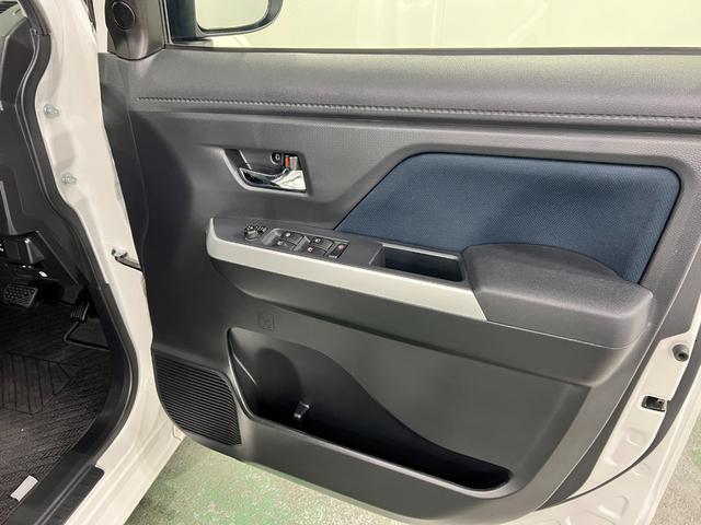 トールカスタムG ターボ 走行52328キロ/タイヤ4本交換一年保証・走行距離無制限 走行52328キロ タイヤ4本交換 クリアランスソナー オートマチックハイビーム オートライト LEDヘッドライト シートヒーター 両側電動スライドドア(埼玉県)の中古車