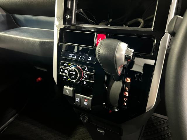 トールカスタムG ターボ 走行29815キロ/クリアランスソナー一年保証・走行距離無制限 走行29815キロ サイドエアバック クリアランスソナー オートマチックハイビーム オートライト LEDヘッドライト 両側電動スライドドア(埼玉県)の中古車