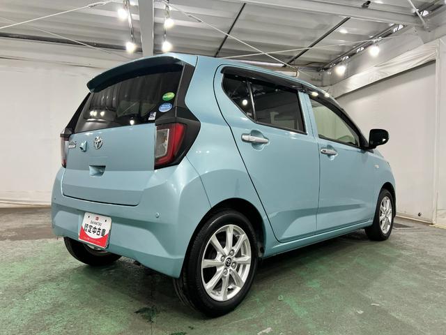 ピクシスエポックＧ　ＳＡIII　走行２４２７０キロ／ワンセグナビ／純正マット１年保証距離無制限　走行距離２４２７０キロ　ワンセグナビ　ブルートゥース　純正カーペットマット　クリアランスソナー　ＬＥＤヘッドランプ　アイドリングストップ　シートヒーター　オート格納式ドアミラー（埼玉県）の中古車