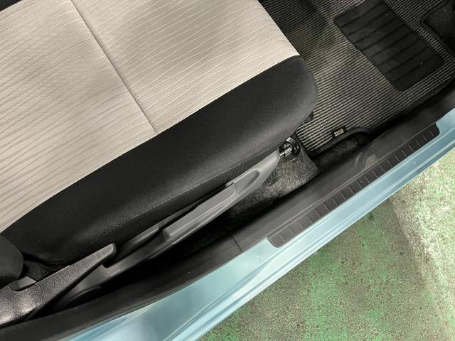 ピクシスエポックＧ　ＳＡIII　走行２４２７０キロ／ワンセグナビ／純正マット１年保証距離無制限　走行距離２４２７０キロ　ワンセグナビ　ブルートゥース　純正カーペットマット　クリアランスソナー　ＬＥＤヘッドランプ　アイドリングストップ　シートヒーター　オート格納式ドアミラー（埼玉県）の中古車