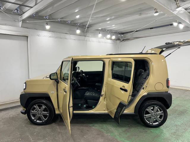 タフトＧターボ　ダーククロムベンチャー　走行３２７２４キロ一年保証・走行距離無制限走行３２７２４キロ　ディスプレイオーディオ　ブルートゥース　全周囲カメラ　クリアランスソナー　オートライト　ＬＥＤヘッドライト　シートヒーター（埼玉県）の中古車