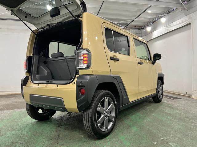 タフトＧターボ　ダーククロムベンチャー　走行３２７２４キロ一年保証・走行距離無制限走行３２７２４キロ　ディスプレイオーディオ　ブルートゥース　全周囲カメラ　クリアランスソナー　オートライト　ＬＥＤヘッドライト　シートヒーター（埼玉県）の中古車