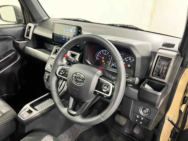 タフトＧターボ　ダーククロムベンチャー　走行３２７２４キロ一年保証・走行距離無制限走行３２７２４キロ　ディスプレイオーディオ　ブルートゥース　全周囲カメラ　クリアランスソナー　オートライト　ＬＥＤヘッドライト　シートヒーター（埼玉県）の中古車