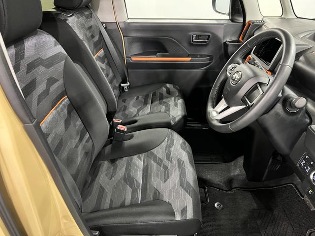 タントファンクロスターボ　走行２９９６８キロ／両側電動スライドドア一年保証・走行距離無制限　走行２９９６８キロ　サイドエアバック　クリアランスソナー　オートマチックハイビーム　オートライト　ＬＥＤヘッドライト　ベンチシート　シートヒーター　両側電動スライドドア（埼玉県）の中古車