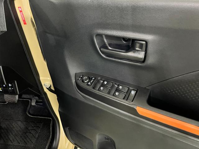 タントファンクロスターボ　走行２９９６８キロ／両側電動スライドドア一年保証・走行距離無制限　走行２９９６８キロ　サイドエアバック　クリアランスソナー　オートマチックハイビーム　オートライト　ＬＥＤヘッドライト　ベンチシート　シートヒーター　両側電動スライドドア（埼玉県）の中古車