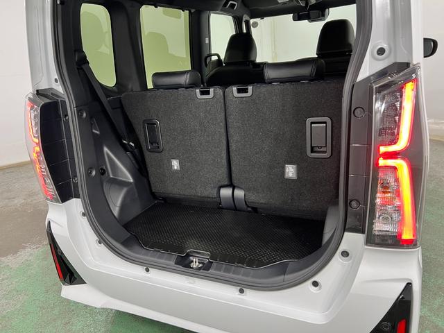 タントカスタムＲＳ　走行１４０２７キロ／クリアランスソナー一年保証・走行距離無制限　走行１４０２７キロ　サイドエアバック　クリアランスソナー　オートマチックハイビーム　オートライト　ＬＥＤヘッドライト　ベンチシート　シートヒーター　両側電動スライドドア（埼玉県）の中古車