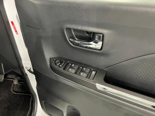 タントカスタムＲＳ　走行１４０２７キロ／クリアランスソナー一年保証・走行距離無制限　走行１４０２７キロ　サイドエアバック　クリアランスソナー　オートマチックハイビーム　オートライト　ＬＥＤヘッドライト　ベンチシート　シートヒーター　両側電動スライドドア（埼玉県）の中古車