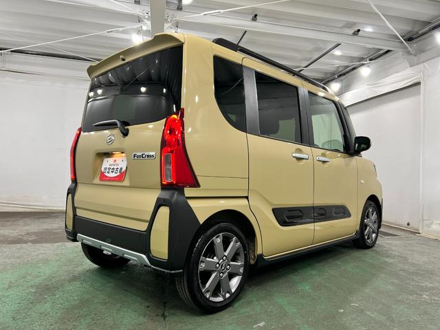 タントファンクロスターボ　走行１３９２０キロ／ＬＥＤヘッドランプ１年保証距離無制限　走行距離１３９２０キロ　純正マット　サイドエアバッグ　ＬＥＤヘッドランプ　アイドリングストップ　シートヒーター　両側電動スライドドア　オート格納式ドアミラー　電動パーキングブレーキ（埼玉県）の中古車