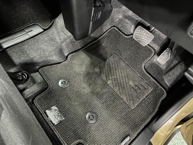 タントファンクロスターボ　走行１３９２０キロ／ＬＥＤヘッドランプ１年保証距離無制限　走行距離１３９２０キロ　純正マット　サイドエアバッグ　ＬＥＤヘッドランプ　アイドリングストップ　シートヒーター　両側電動スライドドア　オート格納式ドアミラー　電動パーキングブレーキ（埼玉県）の中古車