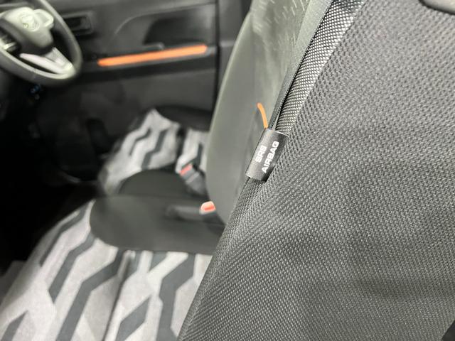 タントファンクロスターボ　走行１３９２０キロ／ＬＥＤヘッドランプ１年保証距離無制限　走行距離１３９２０キロ　純正マット　サイドエアバッグ　ＬＥＤヘッドランプ　アイドリングストップ　シートヒーター　両側電動スライドドア　オート格納式ドアミラー　電動パーキングブレーキ（埼玉県）の中古車