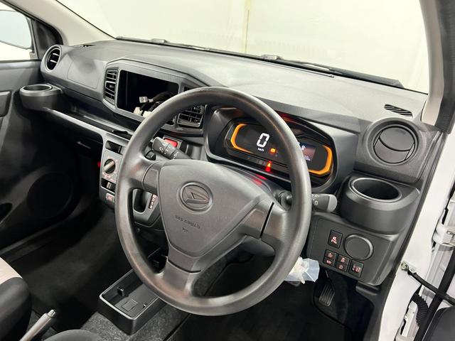 ミライースＬ　ＳＡIII　走行５３３８キロ／オートライト／マット１年保証距離無制限　走行距離５３３８キロ　フロアマット　助手席エアバッグ　クリアランスソナー　オートマチックハイビーム　オートライト　アイドリングストップ　スマートアシスト３（埼玉県）の中古車