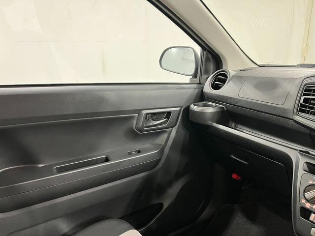 ミライースＬ　ＳＡIII　走行５３３８キロ／オートライト／マット１年保証距離無制限　走行距離５３３８キロ　フロアマット　助手席エアバッグ　クリアランスソナー　オートマチックハイビーム　オートライト　アイドリングストップ　スマートアシスト３（埼玉県）の中古車