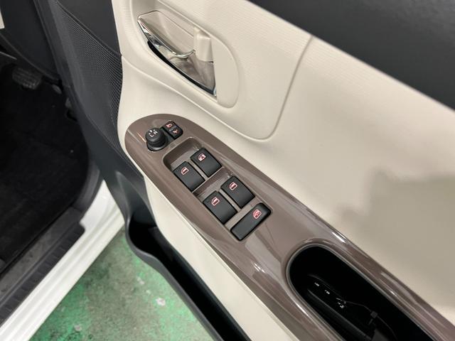 ムーヴキャンバスＧメイクアップ　ＳＡII　修復歴／走行１７０９６キロ／ナビ１年保証距離無制限　走行距離１７０９６キロ　フルセグナビ　バックカメラ　ドラレコ　純正マット　ＬＥＤヘッドランプ　アイドリングストップ　両側電動スライドドア　オート格納式ドアミラー　キーフリー（埼玉県）の中古車