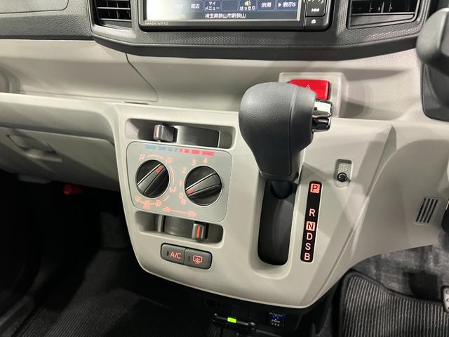 ミライースＸ　リミテッドＳＡIII　走行１００９２キロ／ナビ／ドラレコ一年保証・走行距離無制限走行１００９２キロ　フルセグナビ　ブルートゥース　バックカメラ　ドラレコ　クリアランスソナー　ＬＥＤヘッドライト　オートライト（埼玉県）の中古車