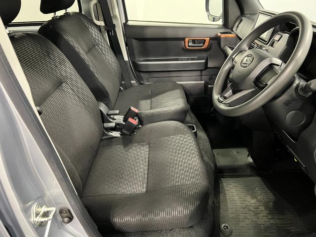 ハイゼットカーゴクルーズ　走行１７２５３キロ／純正フルセグナビ／ドラレコ１年保証距離無制限　走行距離１７２５３キロ　純正フルセグナビ　バックカメラ　ドラレコ　純正マット　クリアランスソナー　ＬＥＤヘッドランプ　アイドリングストップ　両側スライドドア（埼玉県）の中古車