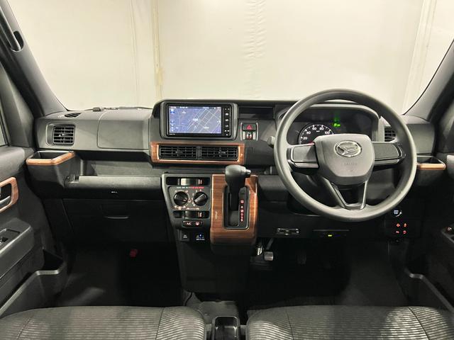 ハイゼットカーゴクルーズ　走行１７２５３キロ／純正フルセグナビ／ドラレコ１年保証距離無制限　走行距離１７２５３キロ　純正フルセグナビ　バックカメラ　ドラレコ　純正マット　クリアランスソナー　ＬＥＤヘッドランプ　アイドリングストップ　両側スライドドア（埼玉県）の中古車