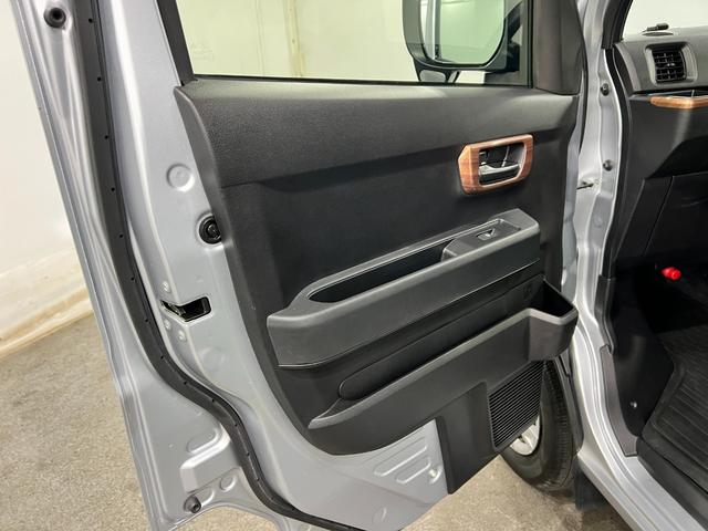 ハイゼットカーゴクルーズ　走行１７２５３キロ／純正フルセグナビ／ドラレコ１年保証距離無制限　走行距離１７２５３キロ　純正フルセグナビ　バックカメラ　ドラレコ　純正マット　クリアランスソナー　ＬＥＤヘッドランプ　アイドリングストップ　両側スライドドア（埼玉県）の中古車