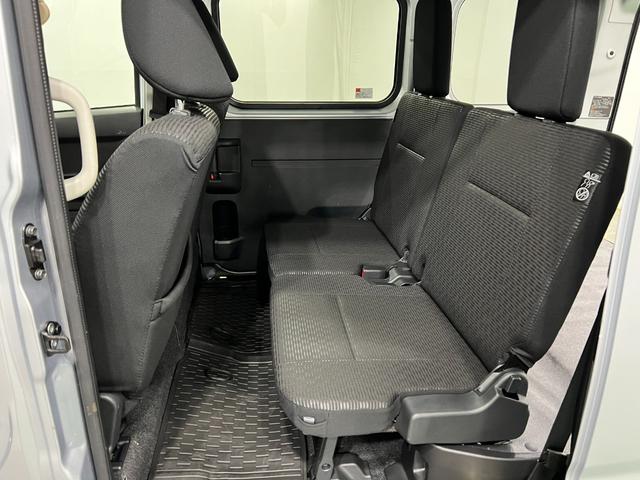 ハイゼットカーゴクルーズ　走行１７２５３キロ／純正フルセグナビ／ドラレコ１年保証距離無制限　走行距離１７２５３キロ　純正フルセグナビ　バックカメラ　ドラレコ　純正マット　クリアランスソナー　ＬＥＤヘッドランプ　アイドリングストップ　両側スライドドア（埼玉県）の中古車