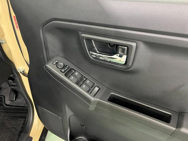タフトＧ　クロムベンチャー　走行２６００６キロ／純正ナビ／ドラレコ１年保証距離無制限　走行距離２６００６キロ　純正フルセグナビ　バックカメラ　ドラレコ　純正マット　サイドエアバッグ　ＬＥＤヘッドランプ　アイドリングストップ　シートヒーター　両側電動スライドドア（埼玉県）の中古車