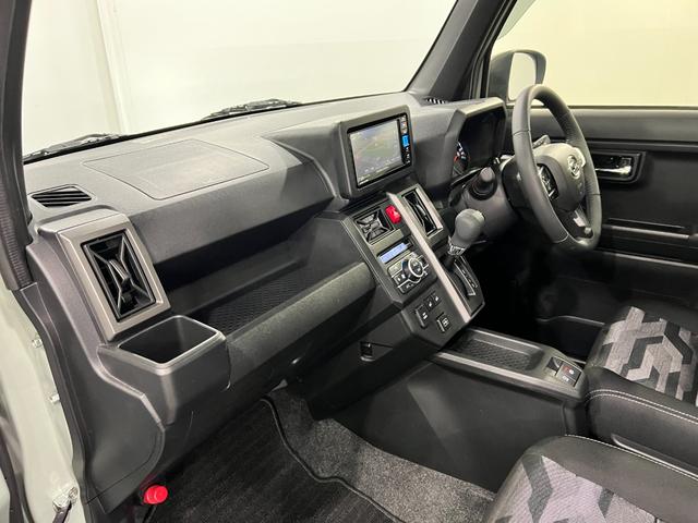 タフトＧターボ　ダーククロムベンチャー　走行１３０３１キロ／ナビ一年保証・走行距離無制限走行１３０３１キロ　フルセグナビ　ブルートゥース　バックカメラ　ドラレコ　クリアランスソナー　オートライト　ＬＥＤヘッドライト　シートヒーター（埼玉県）の中古車