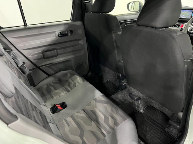 タフトＧターボ　ダーククロムベンチャー　走行１３０３１キロ／ナビ一年保証・走行距離無制限走行１３０３１キロ　フルセグナビ　ブルートゥース　バックカメラ　ドラレコ　クリアランスソナー　オートライト　ＬＥＤヘッドライト　シートヒーター（埼玉県）の中古車