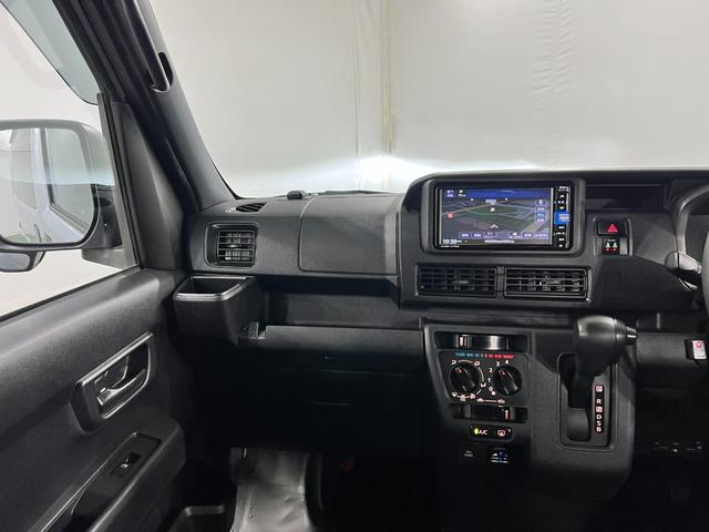 ハイゼットカーゴＤＸ　修復歴／車検整備付／走行７８４５２キロ／純正ナビ１年保証距離無制限　走行距離７８４５２キロ　純正フルセグナビ　ブルートゥース　純正マット　助手席エアバッグ　ＬＥＤヘッドランプ　アイドリングストップ　両側スライドドア　電動格納式ドアミラー（埼玉県）の中古車